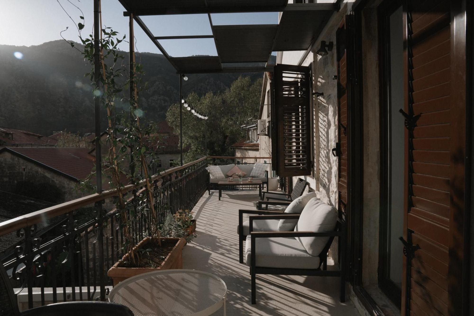 Nest 382 Apartment Kotor Exterior photo
