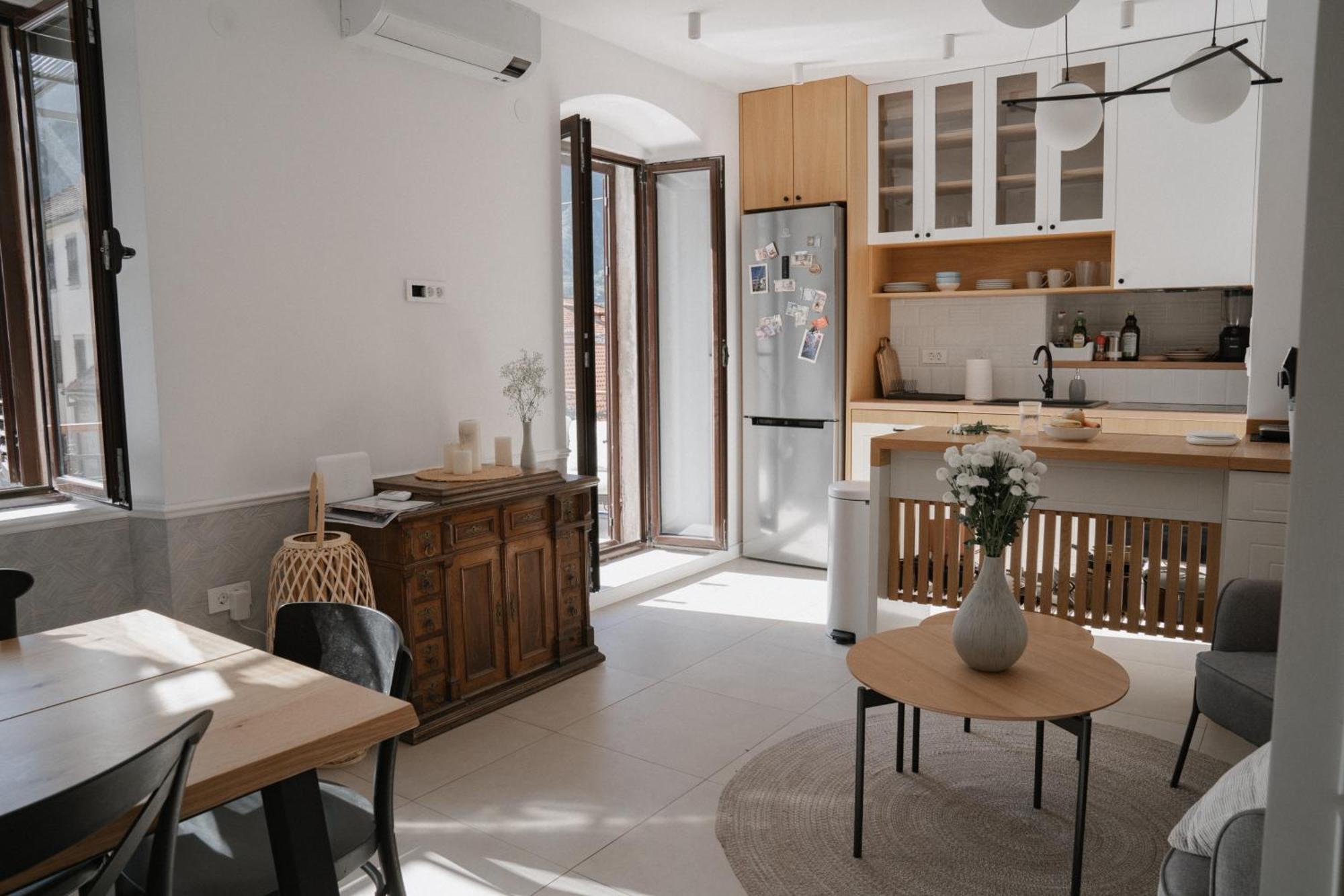 Nest 382 Apartment Kotor Exterior photo